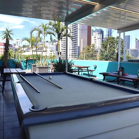 Chill Backpackers Hostel Brisbane Exterior photo